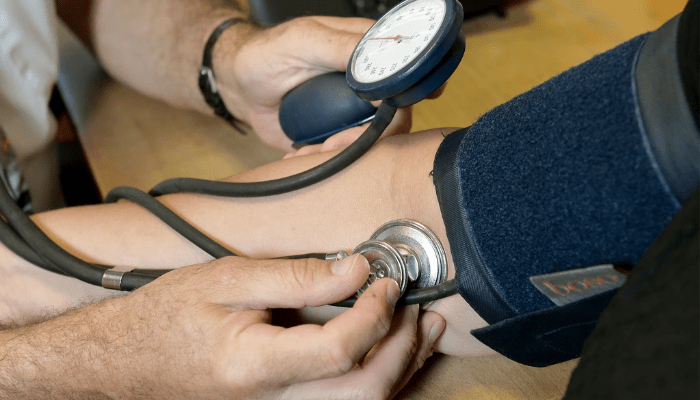 Control your health: Blood pressure measurement app on mobile