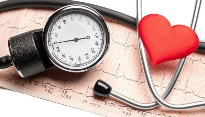 Monitor Your Blood Pressure Easily with This Practical App