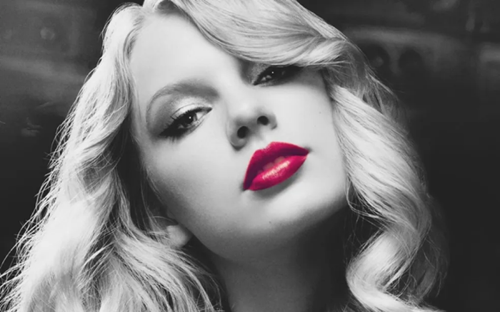 Turn Your Photos Black and White with This Stylish App